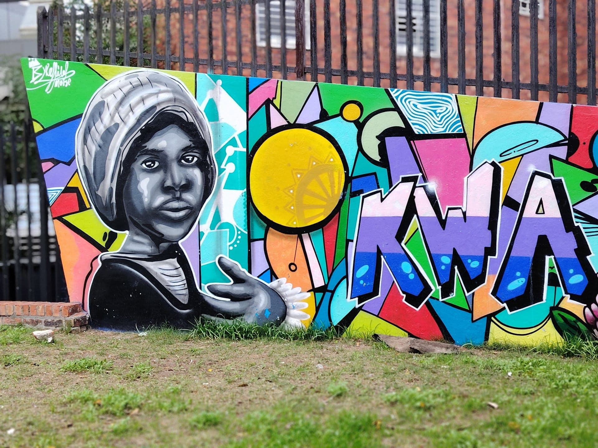 Table Mountain Fast Track + Township Experience (Langa Township) — 6